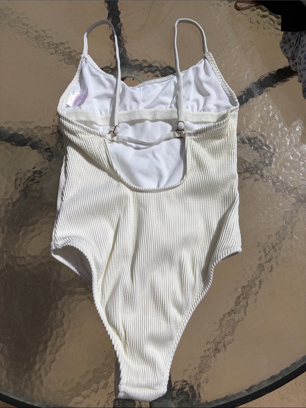 White Ribbed One-Piece Swimsuit - Picture 2 of 4